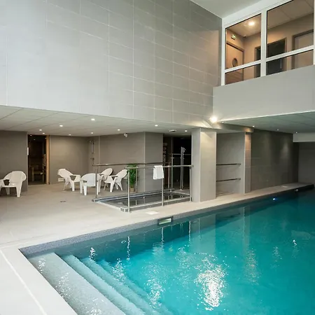 Nemea Europe Villacoublay Aparthotel 4*