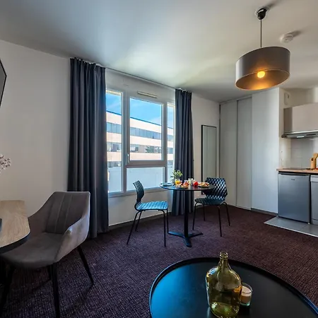 Nemea Europe Villacoublay Lägenhetshotell 4*