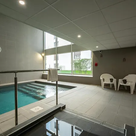 Aparthotel Nemea Europe Villacoublay 4*
